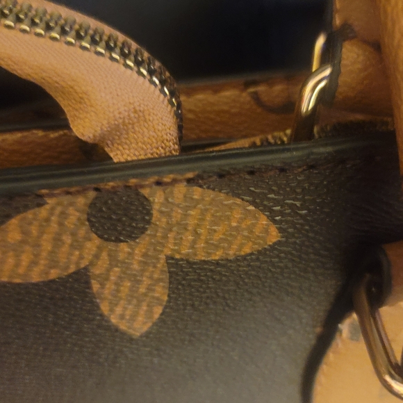 ON THE GO TOTE BAG OTG 2 TONE BROWN BAG - Picture 11 of 11